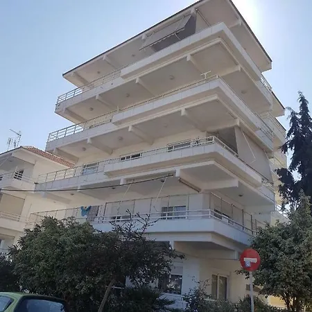 One Flat-one Floor-only Families Allowed *