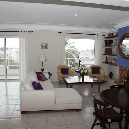 One Flat-one Floor-only Families Allowed Rhodes City